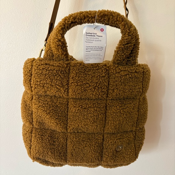 Lululemon Quilted Grid Crossbody Bag 5L – Fleece – Burnt Caramel (Brown) – NWT - Picture 2 of 14